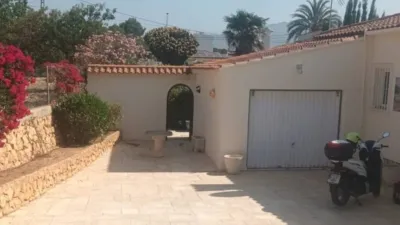 House in Urbanizations photo 3
