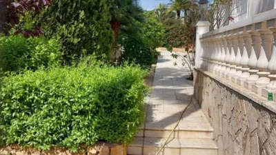 House in Urbanizations photo 4