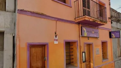 House in Centre photo 2