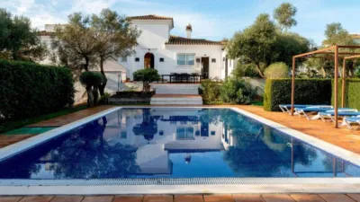 House on Calle El Paraiso photo 2