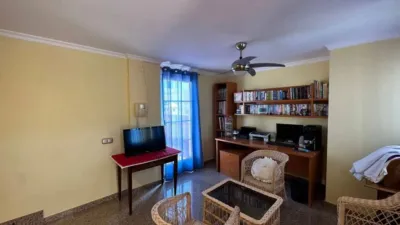 House in the Centre photo 31