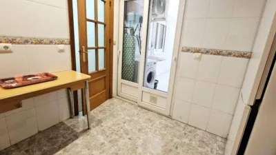 Apartment on Zoa Street photo 16