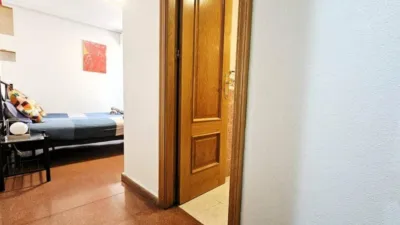 Apartment on Zoa Street photo 20
