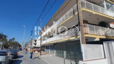 Apartment on Carrer de Riudoms photo 14