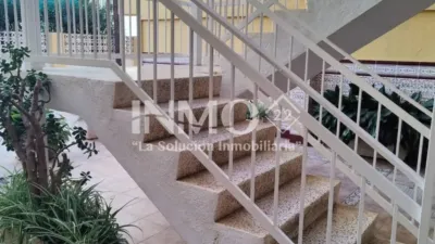 Apartment on Carrer de Riudoms photo 17