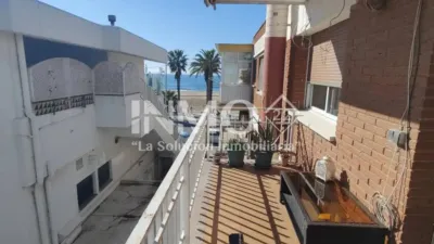Apartment on Carrer de Riudoms photo 3