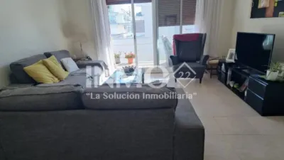Apartment on Carrer de Riudoms photo 6