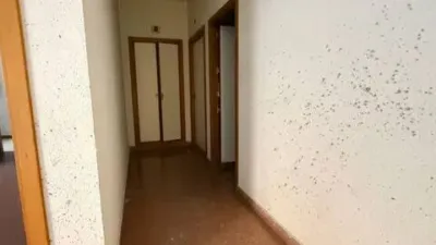 Local comercial en alquiler en Paseo de la Cuba - Más