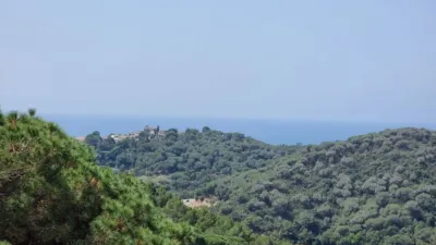 House in Canyelles-La Montgoda photo 16