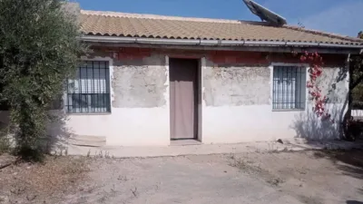 Rustic house on N-A Street, -1 photo 3