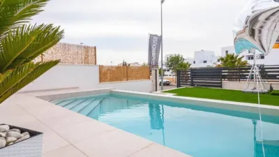Chalet in Villamartín photo 13