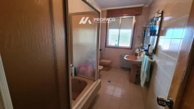 Semi-detached house in O Carballiño photo 13