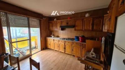 Semi-detached house in O Carballiño photo 2