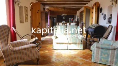 Rustic house in Montesa photo 10