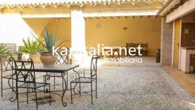 Rustic house in Montesa photo 26