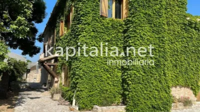 Rustic house in Montesa photo 6