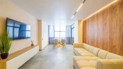 Piso – la Vila Joiosa / Villajoyosa, Cales i Talaies - Más