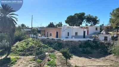 Rustic house in Barrio de Jaravia photo 3