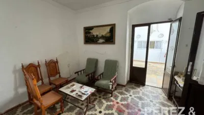 Terraced house on Calle Nueva photo 2