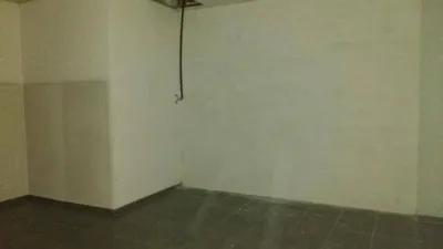 Local comercial en alquiler en Ensanche - Vista 2