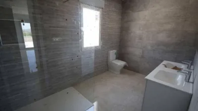 Chalet in Camarillas photo 13