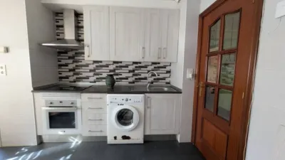 Piso en Erdialdea photo 3
