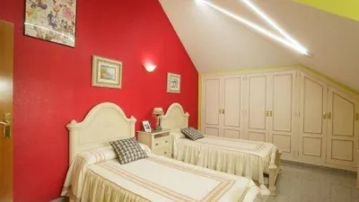 Chalet in Sol y Luz photo 13
