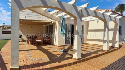 Chalet on Calle Descanso photo 23