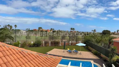 Chalet on Calle Descanso photo 43
