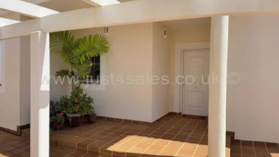 Chalet on Calle Descanso photo 6