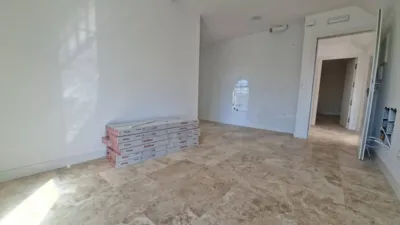 Piso en El Casar photo 2