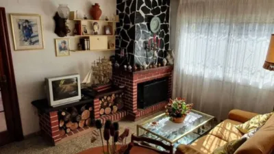 Rustic house in Maçanet de la Selva photo 10