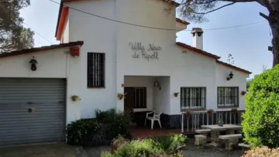 Rustic house in Maçanet de la Selva photo 7