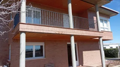 Chalet en venta en Almazán, Almazán