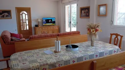 Chalet en venta en Almazán, Almazán