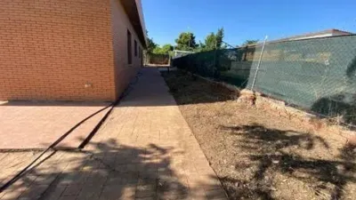 Chalet on Calle Cl Valdepenas photo 24