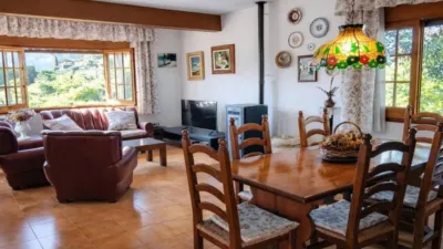 House in Urbanitzacions del Nord photo 7