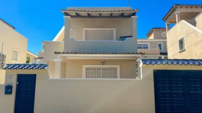 Casa – San Miguel de Salinas - Vista 2