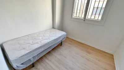 Piso – Petrer - Más
