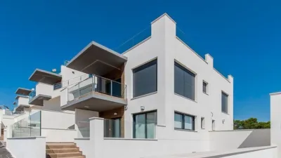 Piso – San Miguel de Salinas - Vista 2
