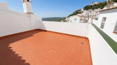 Chalet in Casares photo 2