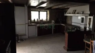 House in Coles (Capital) photo 11