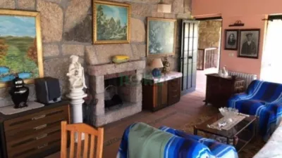 House in Coles (Capital) photo 16