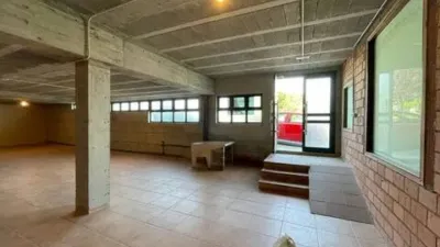 Local comercial en venta en Calle Calle Andres G Perez Soto, 1 - Más