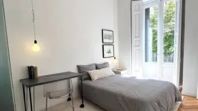 Piso en alquiler en Palacio - Imagen 4
