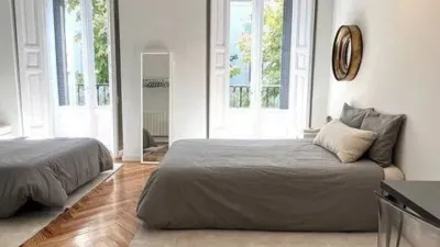 Piso en alquiler en Palacio - Imagen 5