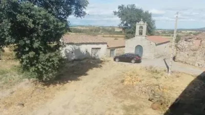 Chalet in Baltar photo 23