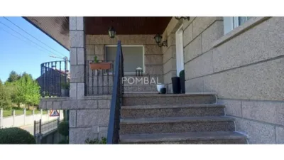 Chalet in O Carballiño photo 8