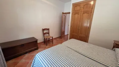 House in the Centre photo 13
