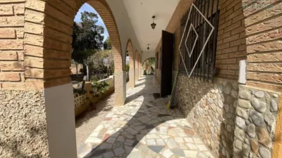 Rustic property in Pedanías photo 3